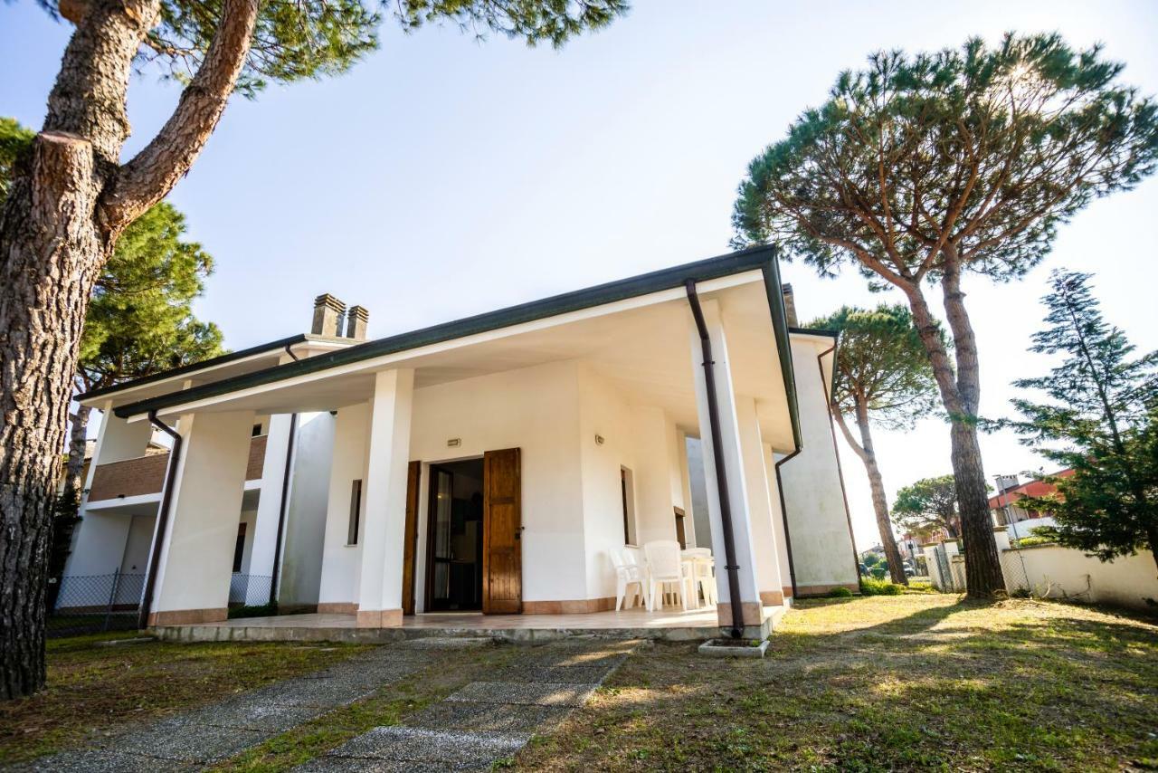 Agenzia Vear - Lido Di Volano Exterior foto